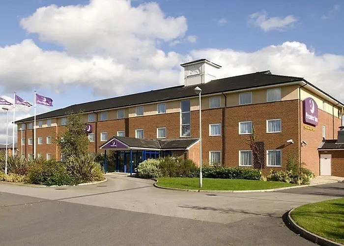 Premier Inn Premier Inn Wakefield South