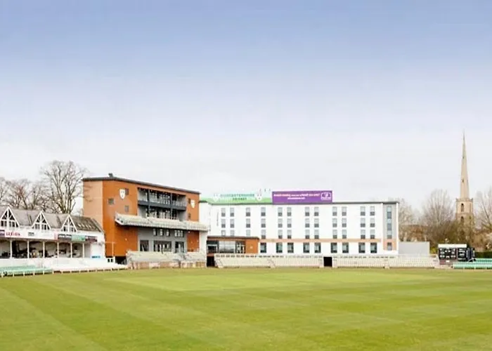 Premier Inn Premier Inn Worcester City Centre