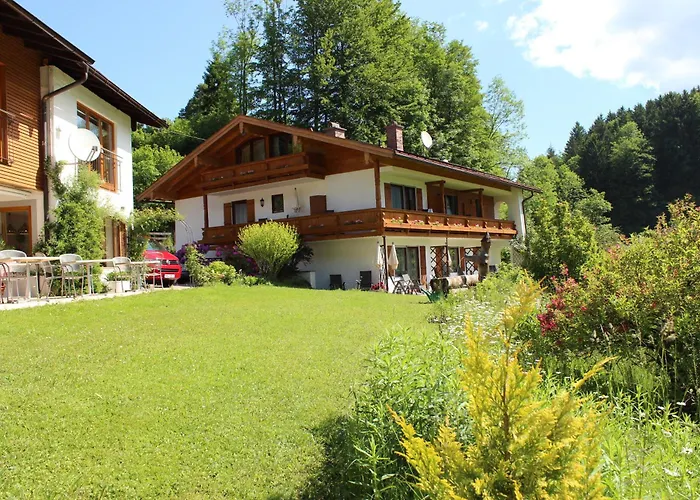 Tourist Hotel Boehm Schönau am Königssee