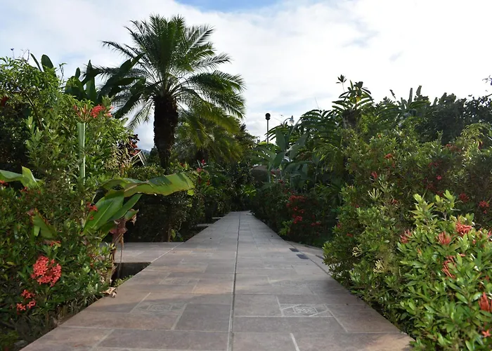 Hotel Roca Negra Del Arenal La Fortuna