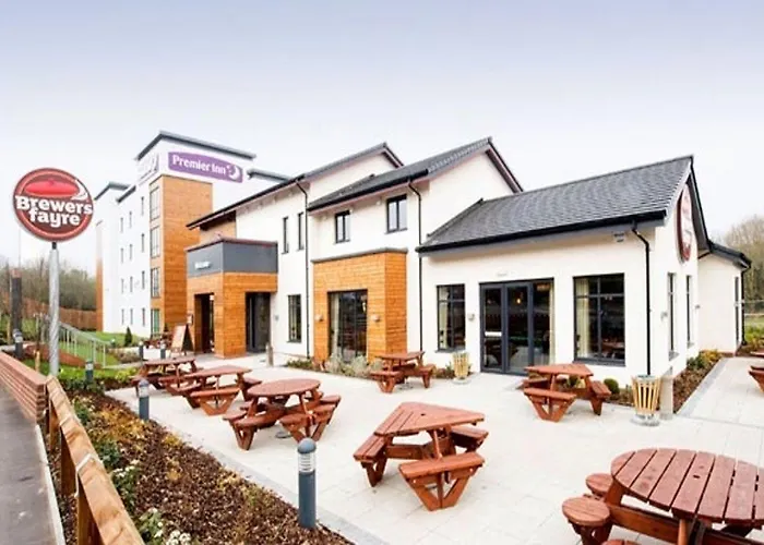Premier Inn Premier Inn Stourbridge Town Centre