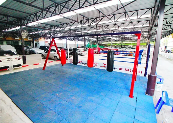 Ac Sport Village Bangkok