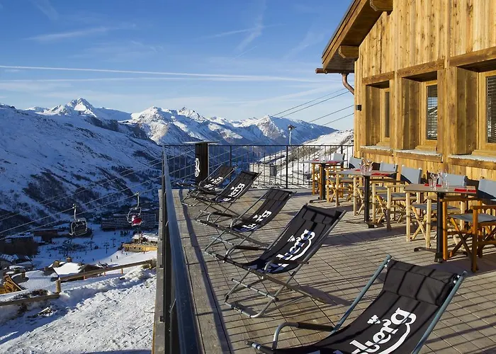 Hillary Hotel Les Menuires