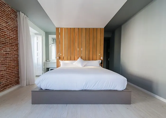 Nuria Hostal Madrid