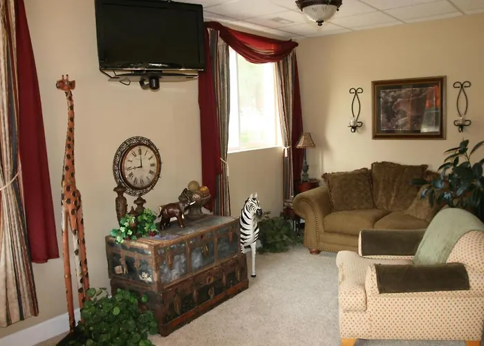 Monroe Street Suites Pittsfield