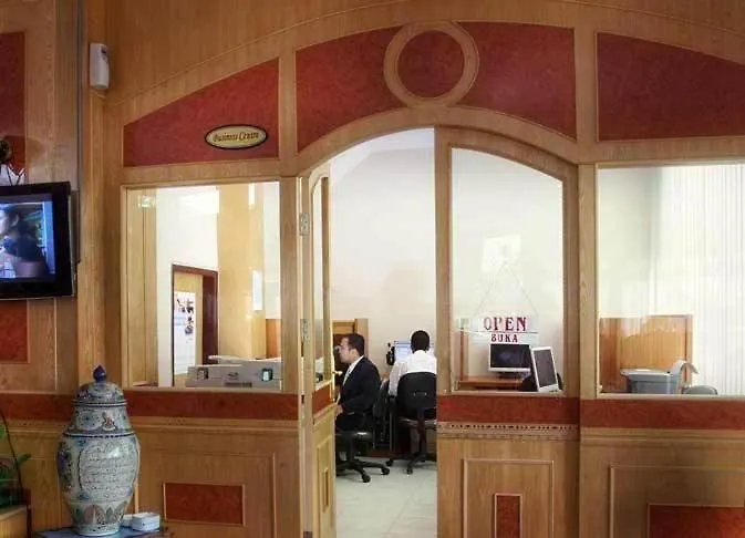 Hotel Madani Medan - Syariah Hotel