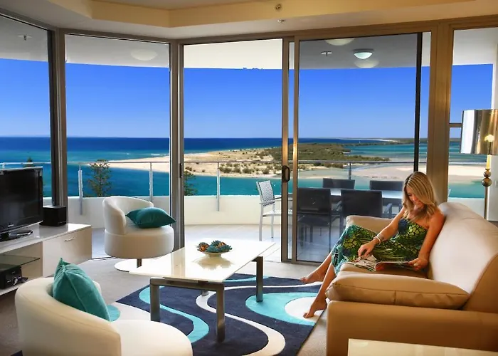 Monaco Caloundra Aparthotel