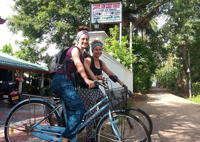 Canal Side Guest House Polonnaruwa