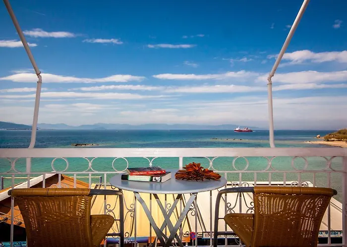 Plaza Hotel Aegina