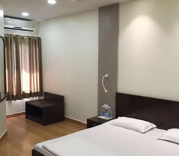 Pamposh Guest House Gk II Market New Delhi
