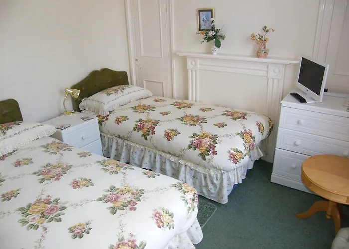 El Tabora Guest House Saint Peter Port
