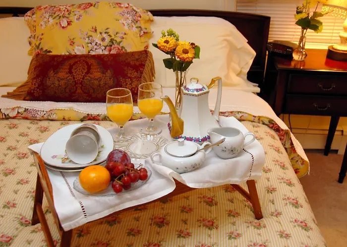 Arbor View House Bed And Breakfast East Marion