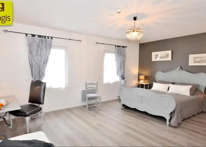 Hotel De La Villa Biron Saint-Ouen 