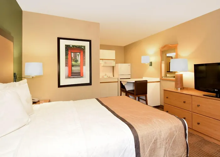 Extended Stay America Suites - Kansas City - Shawnee Mission Merriam