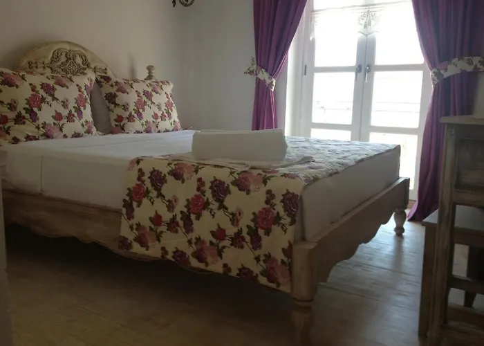 Ciftekuyu Hotel Alaçatı
