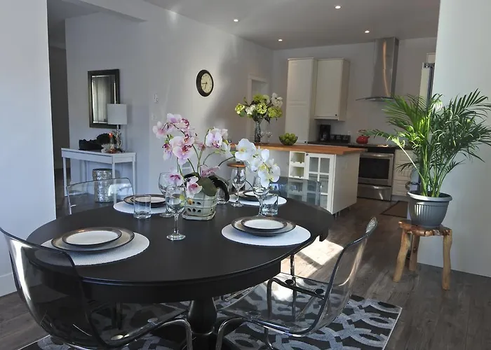 Black Rooster Guesthouse Prince Rupert