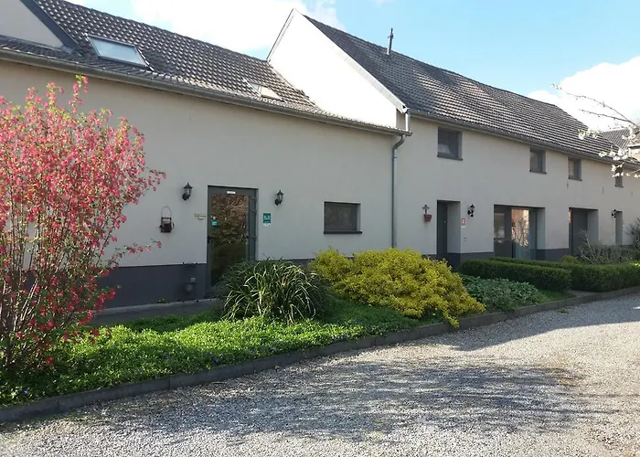 De Aventurijn Bed & Breakfast Riemst