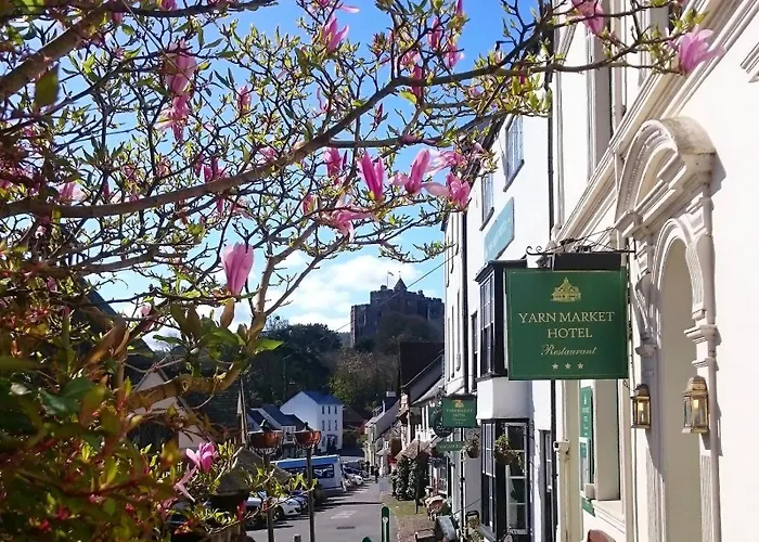 Yarn Market Hotel Dunster