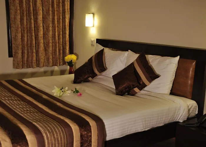 Golden Palm Suites Delhi 