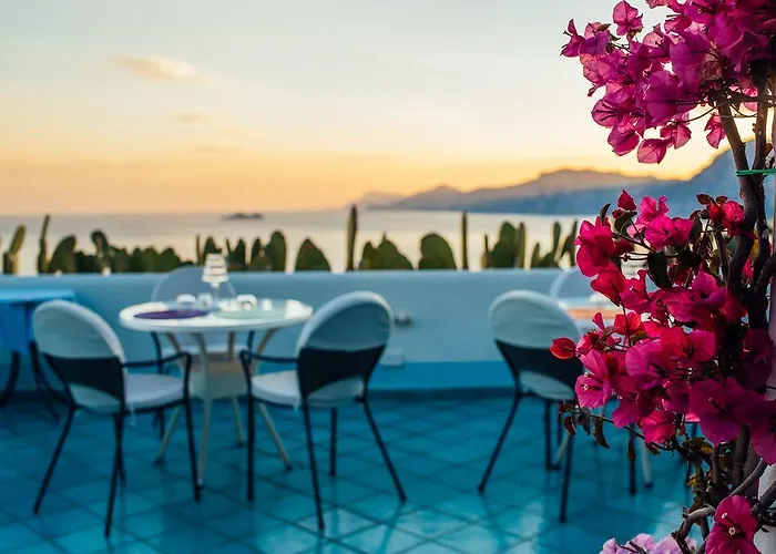 Hotel Le Fioriere Praiano
