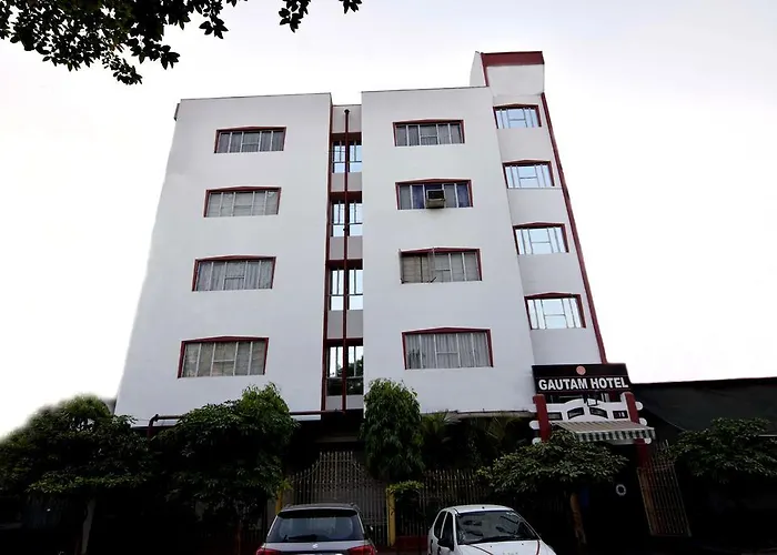 Gautam Hotel Varanasi