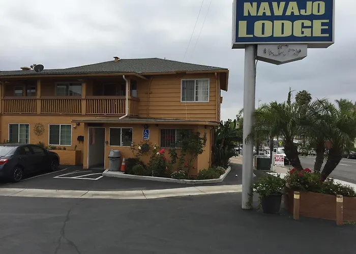 Navajo Lodge Lemon Grove