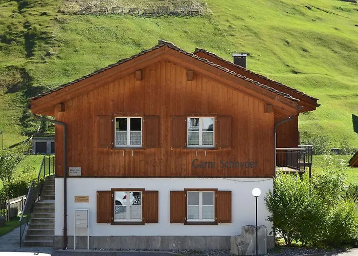 Schnider Bed&Breakfast und Café Vals