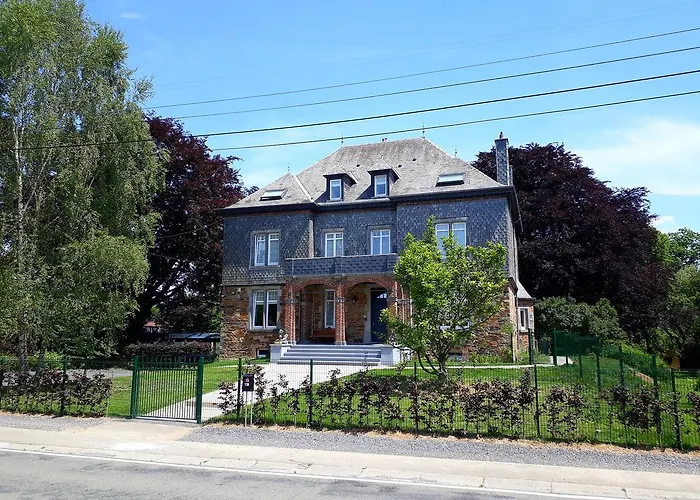 Hotel L'Albizia à Libin