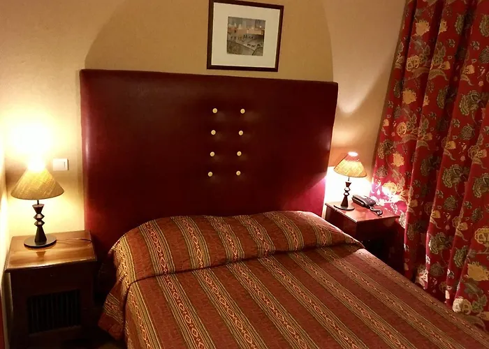 Hotel Dorele Montargis