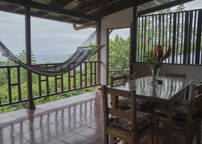 Condominio Villas El Parque Quepos