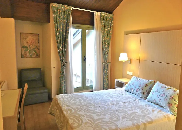 Hotel Nice La Seu d'Urgell