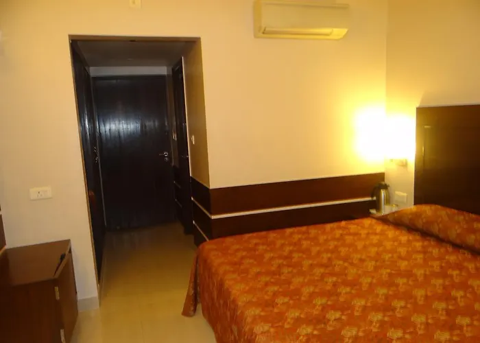 Hotel Janhvi International Varanasi