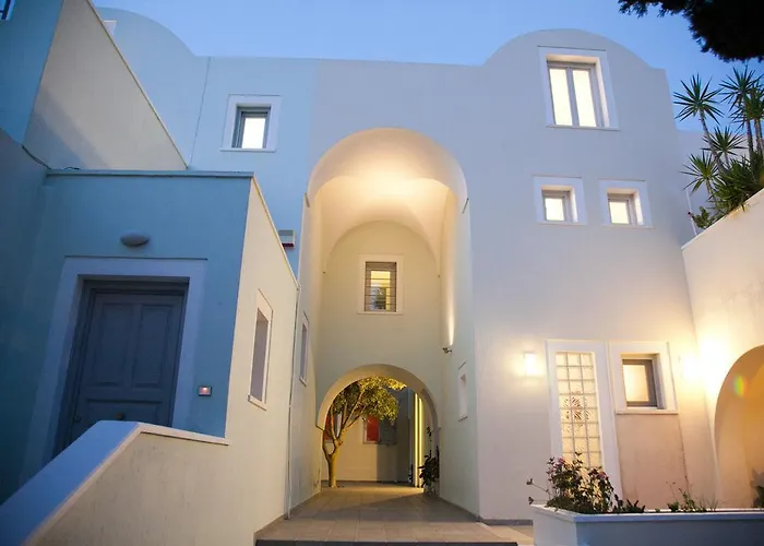 Atrium Villa Fira 
