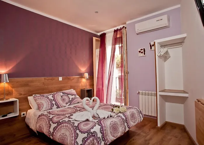 Hostal Abel Victoriano Madrid