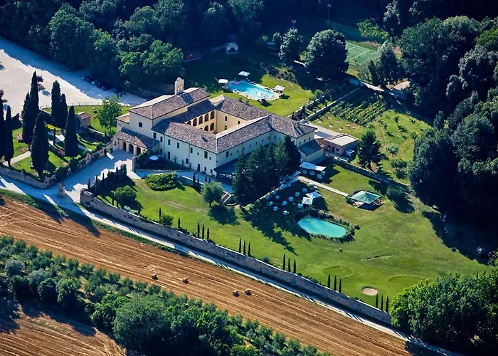 San Pietro Sopra Le Acque Resort & Spa Massa Martana
