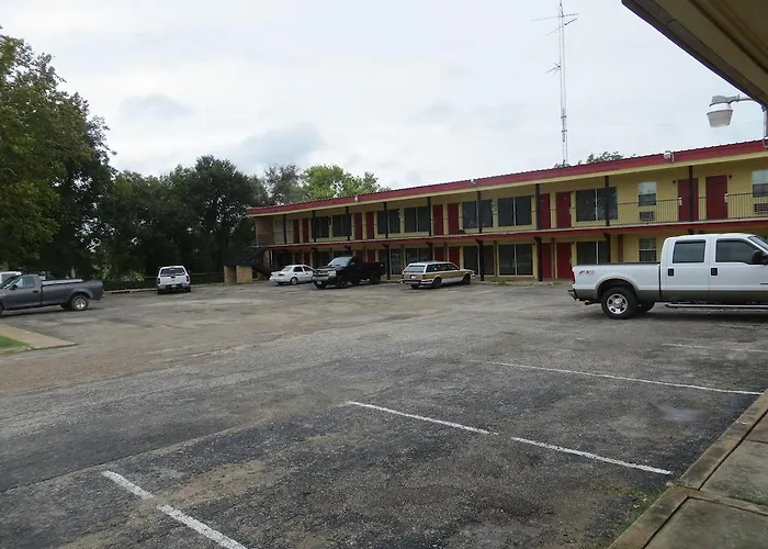 Cottonwood Inn La Grange