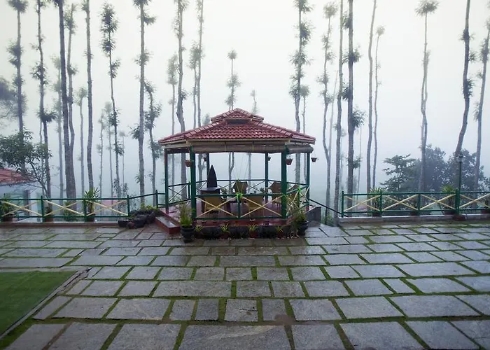 Happy Nest Yercaud Hotel