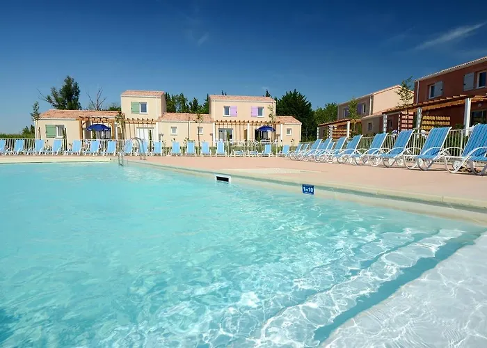 Residence Odalys Le Mas Des Alpilles Paradou