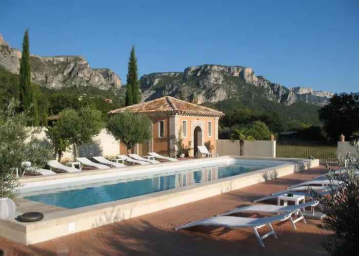 La Ferme Rose-Hôtel de Charme Moustiers-Sainte-Marie