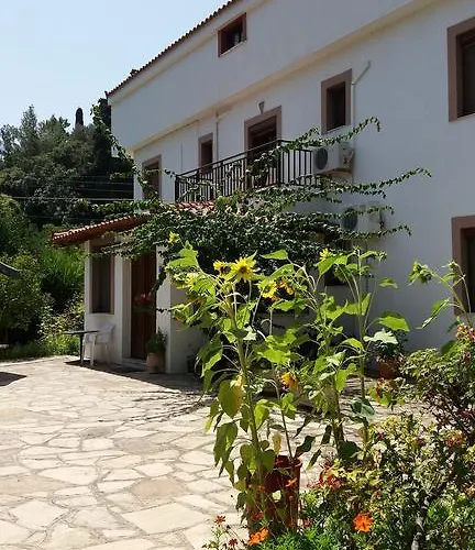 Alekos Rooms And Apartments Kokkari