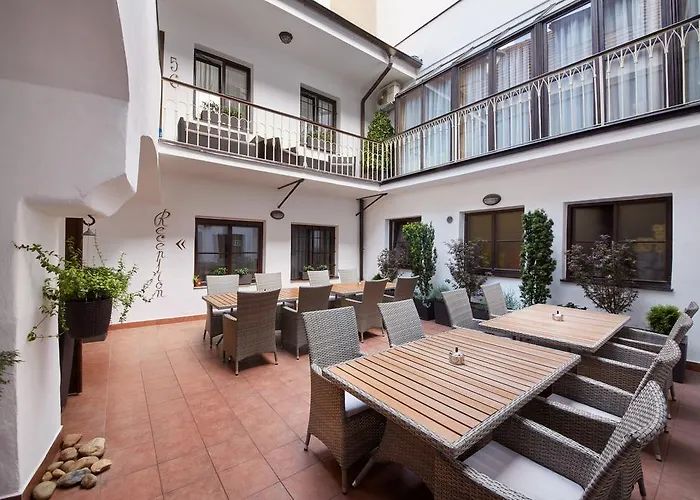 Bed and breakfast Old Prague House
