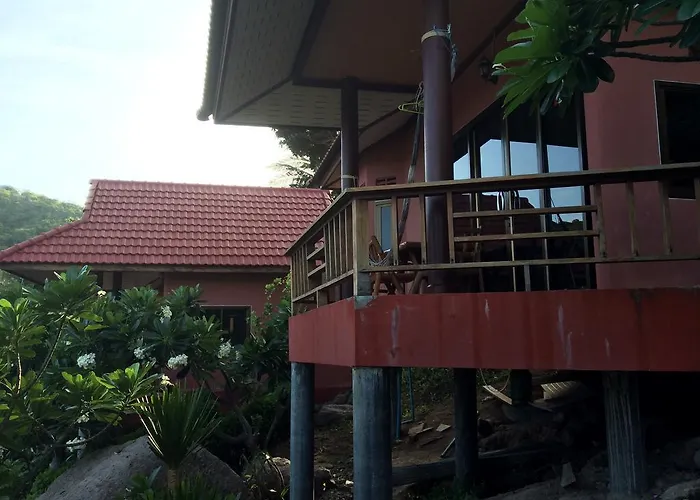 Aow Leuk Grand Hill เกาะเต่า