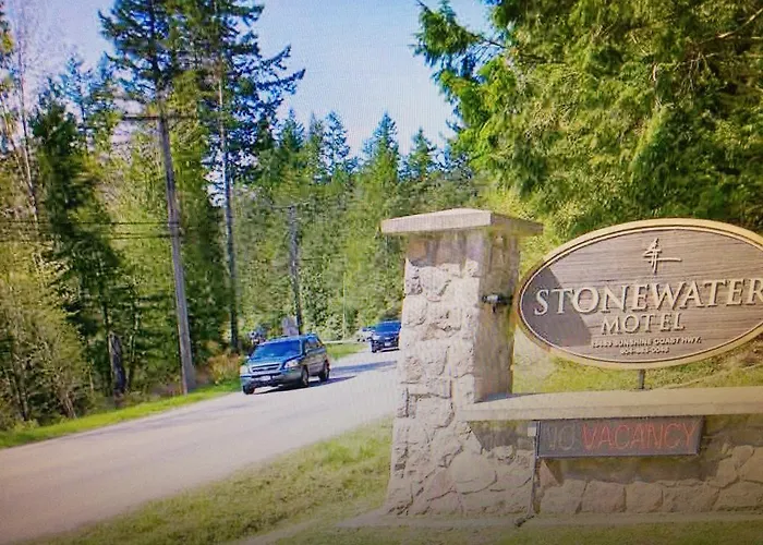 Stonewater Motel Madeira Park