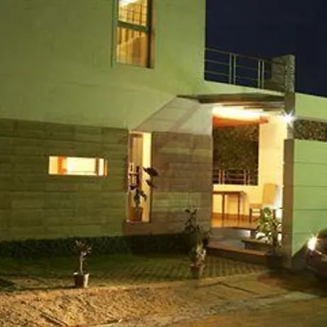 Oyo 554 Hotel Red Carpet Residence Bangalore