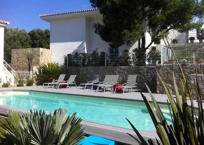 Résidence Le Clos Saint Paul LʼÎle-Rousse