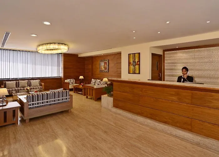 Clarks Inn Suites New Delhi