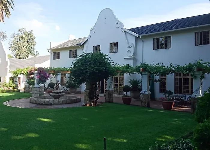 Le Chateau Guest House And Conference Centre Kempton Park