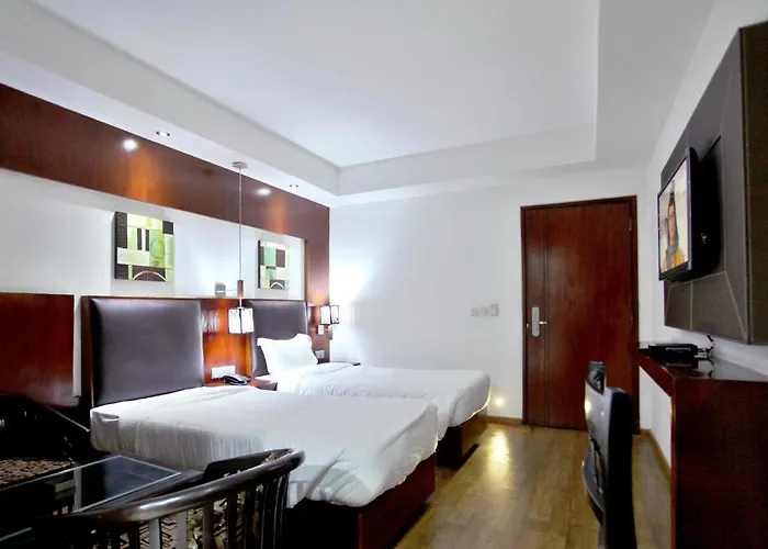 Hotel Shuhul Continental New Delhi