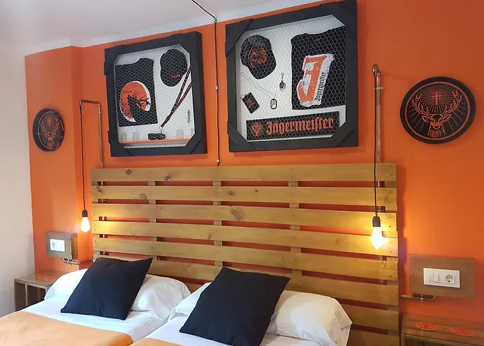Barri Antic Hostel & Pub Andorra la Vella