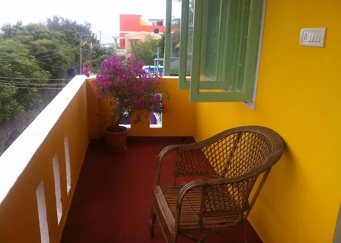Blue Moon Guest House Mahabalipuram
